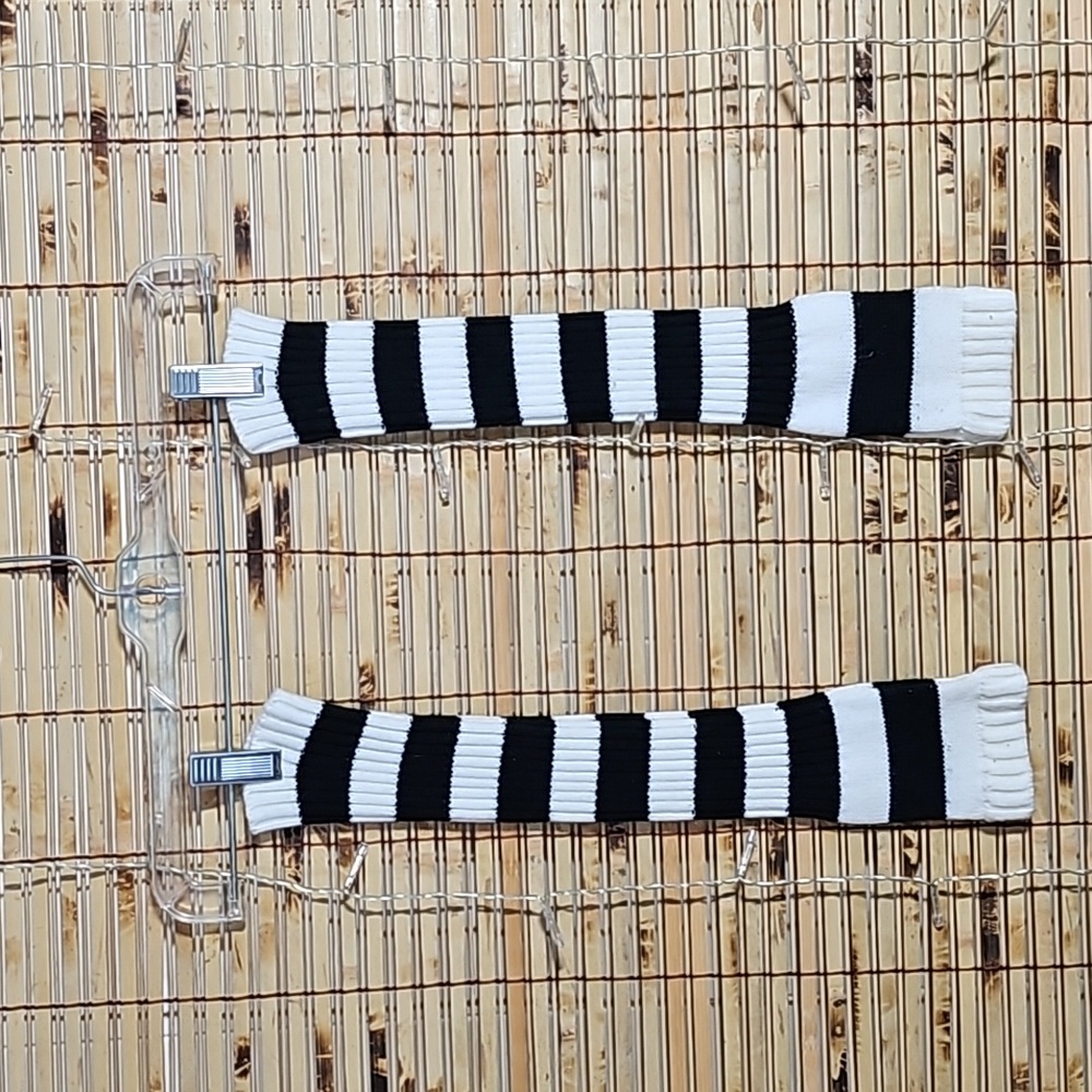 Black and White Striped Knit Sleeves